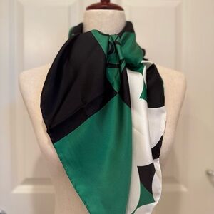 NWOT Max&Co by Max Mara Label-cut Printed Silk Twin Scarf 
Size:OS Spring/Summer